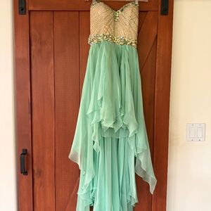 Sherri Hill Strapless gown